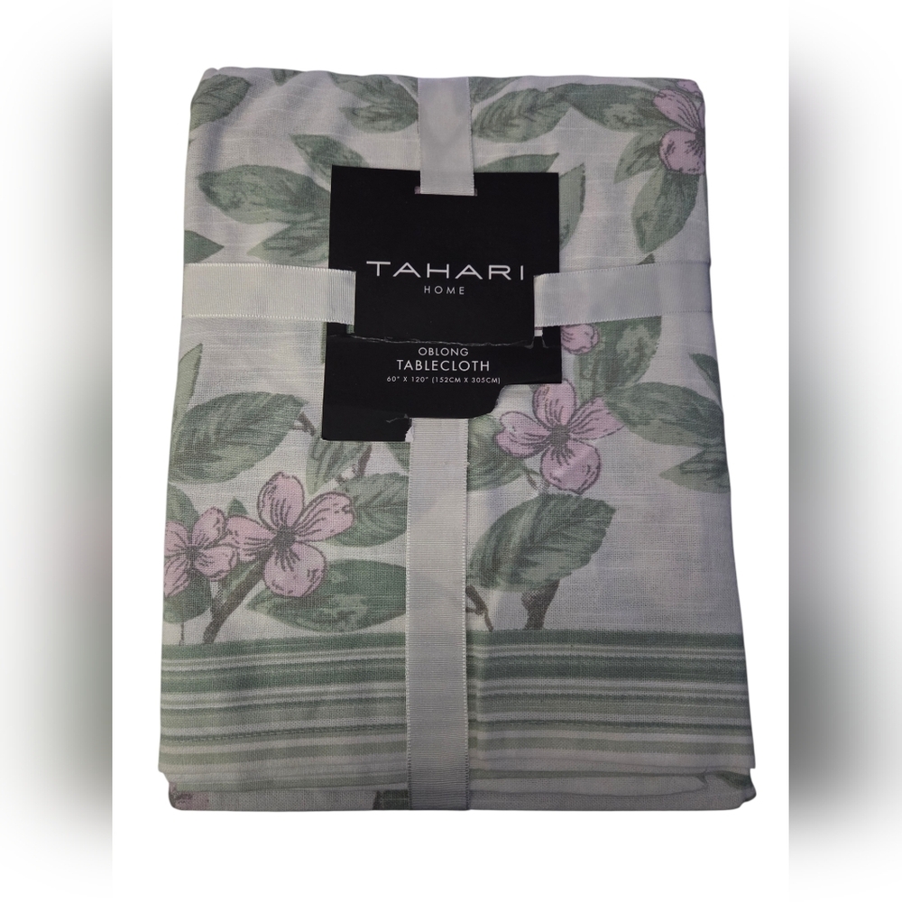 Tahari Home - NEW Large 60 x 120in Oblong Spring/Summer Floral Tablecloth